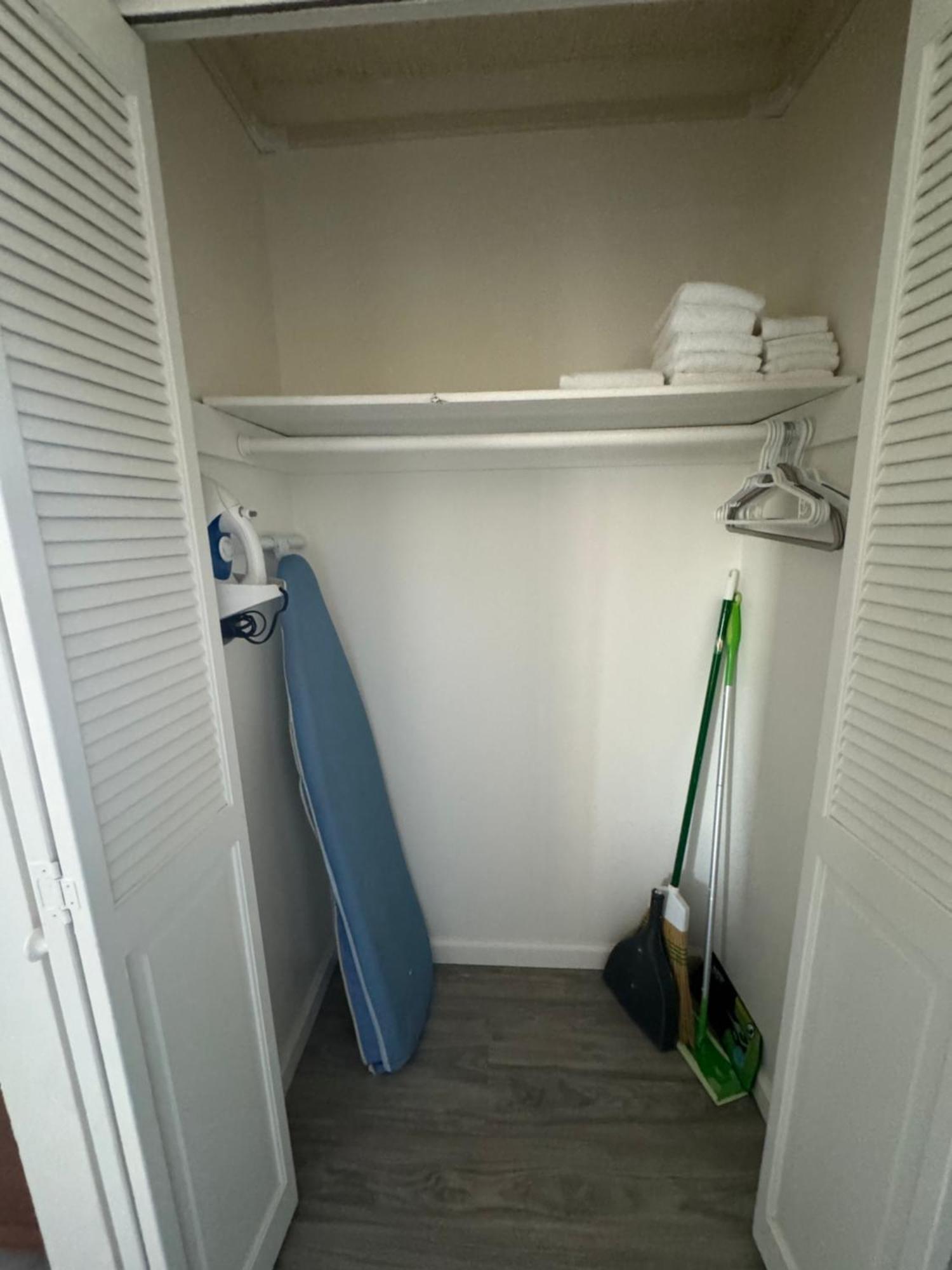 1414- Heart Of Waikiki With Kitchen - Free Parking - City View Honolulu Extérieur photo